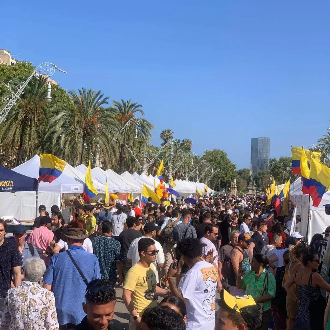 LA UNAD UE PARTICIPA EN LA PRIMERA FERIA DE SERVICIOS PARA COLOMBIANOS EN BARCELONA